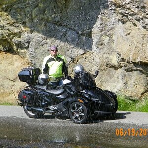 2011 06 22 Ed @ Bridal Veil Falls