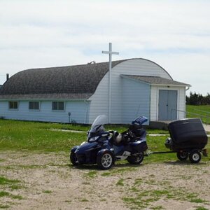 Hwy. 18 South Dakota 4 
Bluebird gets religion