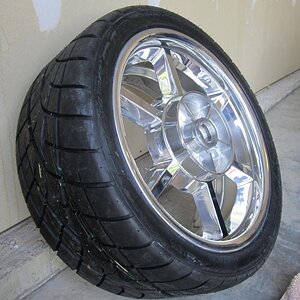 17x8 w/ 245/35-17 drive side.