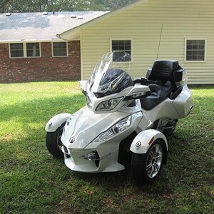 2011 Spyder, Limited