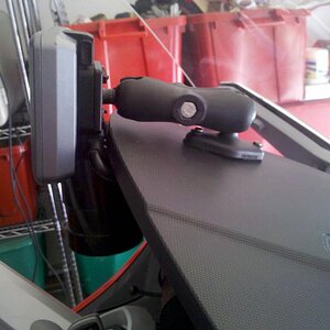 Ram Mount holding GPS on top of Dash