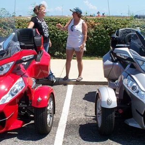 7 21 11 with SteveMac's and the ladies in the back are the wives.