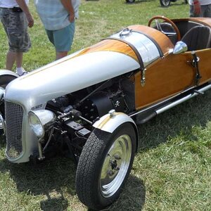 Homebuilt with Kawasaki KZ1000 engine
Mid-Ohio 2011