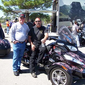 100 0718 Photo taken with Lamont at Bikefest.