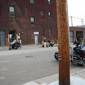 First stop after leaving Bob's...AeroStich!