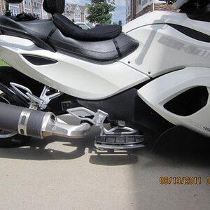 Right side floorboard