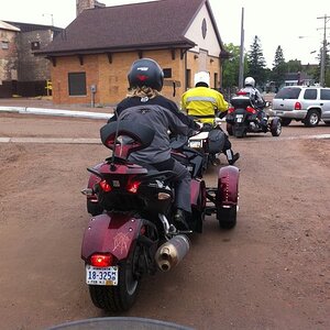 Me, Joe & Ann heading to the Locks observatoin area.