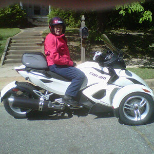 My first pictures on my Can-Am