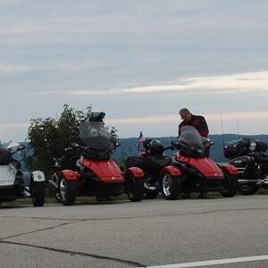 Stopped at the overlook to view the late afternoon setting on the the La Crosse/Mississippi River Valley