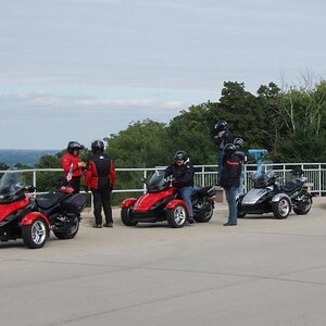 Iowa overlook of the Mississippi River Valley, north of Prairie du Chien, WI