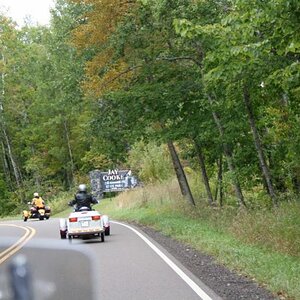 Entering Jay Cooke State Park
"Big Arm" Larry, Robin