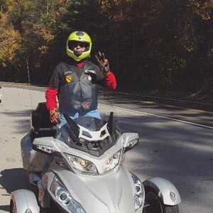 Giving the 3-finger wave