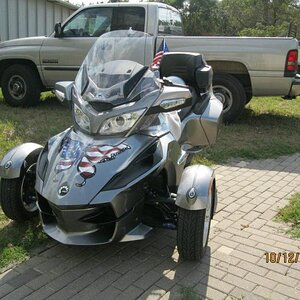 Got tired of Silver truck and Silver Spyder. Had to add some color.