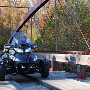 DSC 0135
One of the oldest bridges in Indiana- Boner Bridge