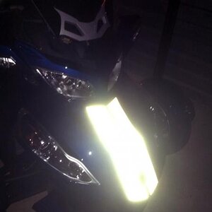 Get noticed with our REFLECTIVE GT Racing Stripe kit for Spyder RT.  The vinyl reflects back just like a STOP sign or Police car.