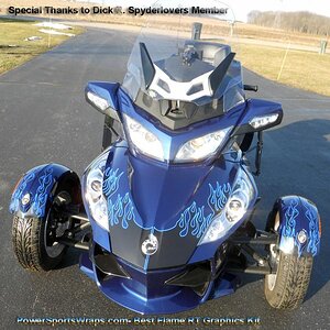 Best Flame RT flame kit w/  Blue piping - We can produce this kit for the RT or RS Spyders in any color combo you would like.  Additional saddle bag f