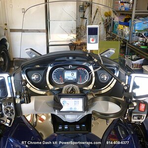 RT Chrome dash kit installed on Kyle Martins bike.  chrome looks great on this color.