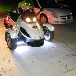 Front A-arm white  strip lights and white fender tip lights