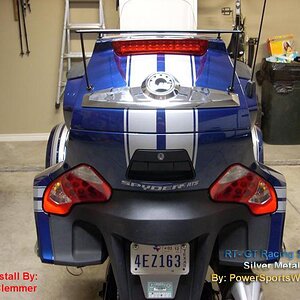 Rear of Bike- Notice how Monty used the spyder decal to finish off the look on the bottom.  Also, notice how he kept the gap the same all the way down