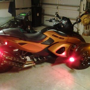 Can Am right View Closeup 2