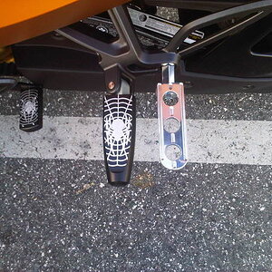 "Muff Keepers" Heel Pegs Left Side