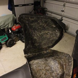 Lid Prototype hinges 005