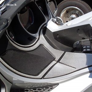 Silver Carbon fiber spyder rt dash kit by Powersportswraps.com