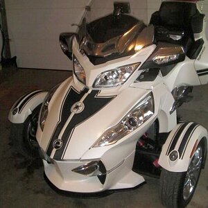 The Kiss Mobile 2011