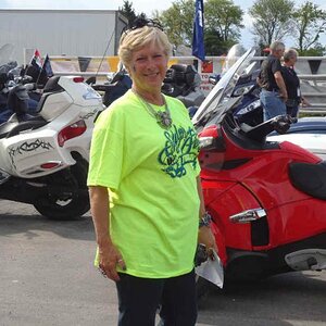 spyderlady   wed 4 25121