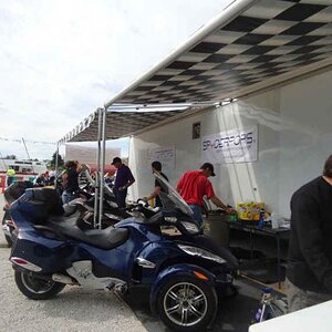 spyderpops vendor village 4 25 12