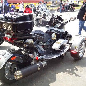 Neals bikd from the side 4 25 12