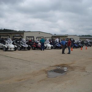 Conroe Powersports Spyder Get together 002