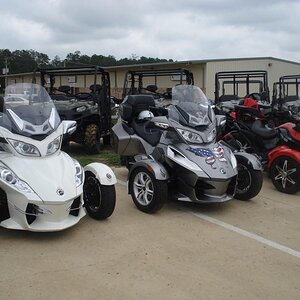 Conroe Powersports Spyder Get together 005