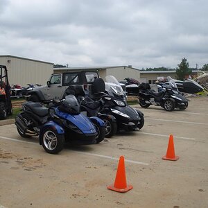 Conroe Powersports Spyder Get together 006