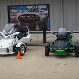 Conroe Powersports Spyder Get together 007