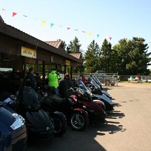 Talking about the route - readying to roll.