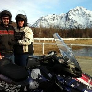 The spyder and Harley in front of Pioneer Peak
