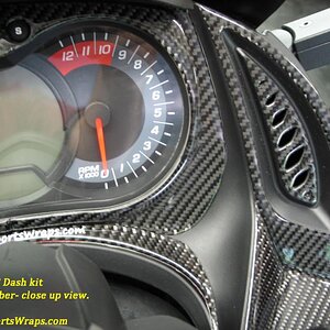 RS 20 Piece Dash kit CF - Here is a close up view of the Carbon Fiber.
