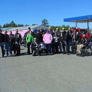 bemidji chris dewey ride, deputy shoot in the line of duty, still alive shot in the neck c4 I believe.