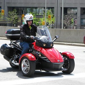 Photo of me on Red October taken by my Running Room friend Marc Labreche in downtown Ottawa. I didn't realize he was standing on the corner when this 