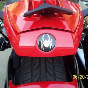 Spyder emblem