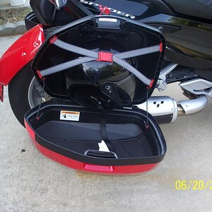 HJC 3/4 in saddle bag