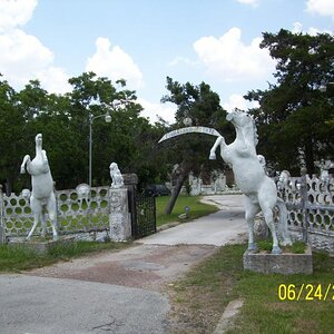 Sante Fe, TX monstrosity