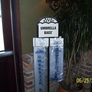 Umbrella bags, WOW, Don's Seafood