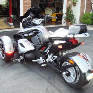 Spyder wiyh FLAMES 007