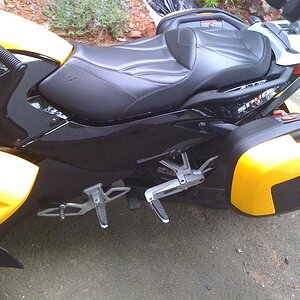 seat bags pegs lh side