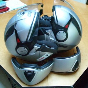 givi`s in love
they fit together in the trunk