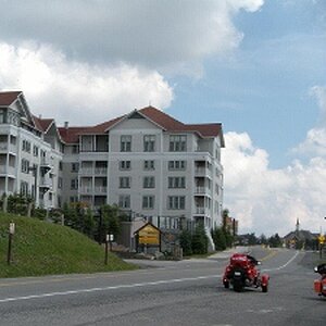 544369 4257380393342 1308956593 n (300x225)