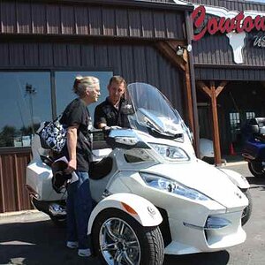 Len and Pat go over the new bike.