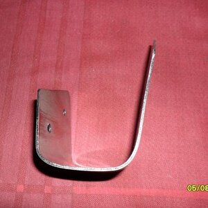 Shape of StaIniless Steel bracket 
Looking from the Rear  

Made by Eddie Sheppard 
Reading UK